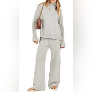 Grey knit set